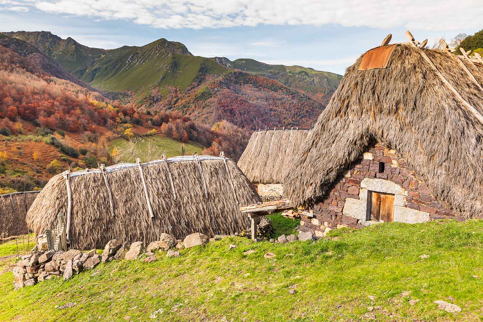 SOMIEDO_Asturias_Parque_Natural_Somiedo_Braña_de_la_Pornacal_5